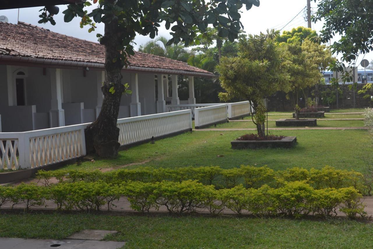 Rest House Matara Hotel Exterior photo